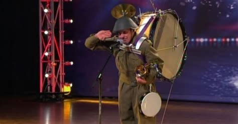 Танцуващо куче и феноменален малък барабанист в "Най-доброто от ...