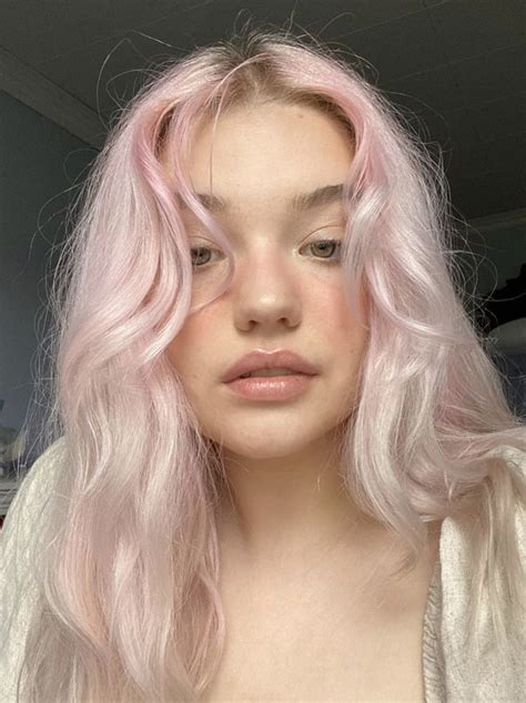 Pin On ༊༅͙̥̇⁺೨ ˚·czүsтσść ༓ Light Pink Hair Pastel Pink Hair Hair