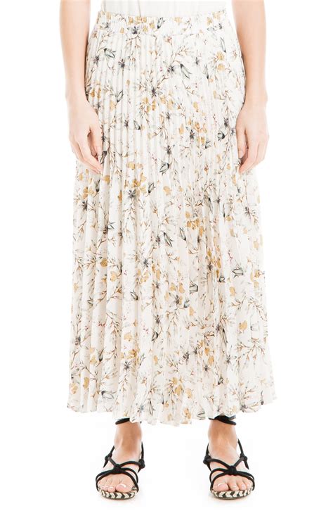 Max Studio Graduated Pleat Knee Length Midi Skirt In Natural Lyst