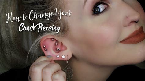 How To Change Your Conch Piercing Youtube