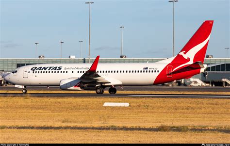 VH VXU Qantas Boeing 737 838 WL Photo By TommyNG ID 939099