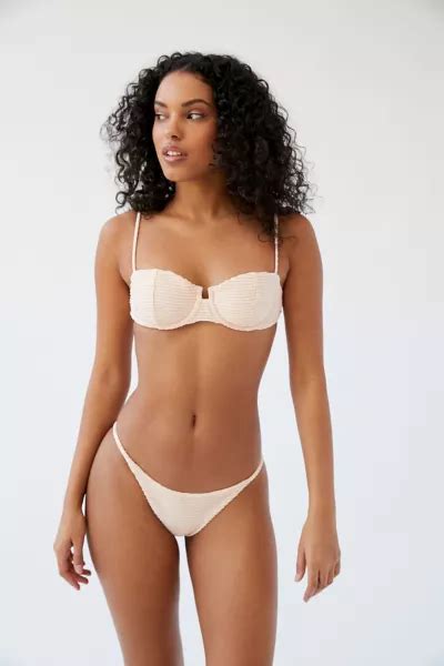 Vix Dune Nissi Underwire Bikini Top Urban Outfitters