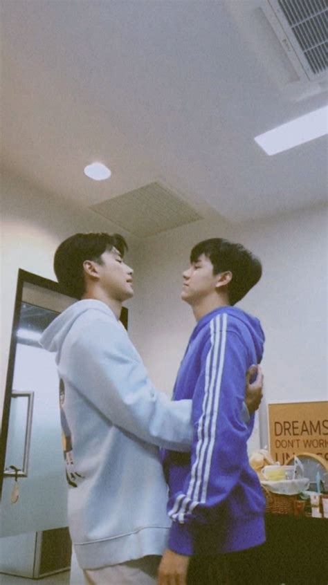 Pin by Bárbara Cachoeira on bl Gmmtv actors Cute gay couples Cute gay