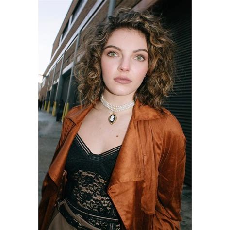 Consulta Esta Foto De Instagram De Camrenbicondova Mil Me Gusta