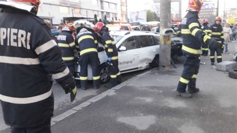 Accident Grav Cu Patru Ma Ini Din Care Una De Poli Ie Pe Theodor