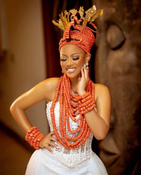 This Edo Beauty Look Is A Blend Of Chic And Regal African Fashion Traditional Traditional