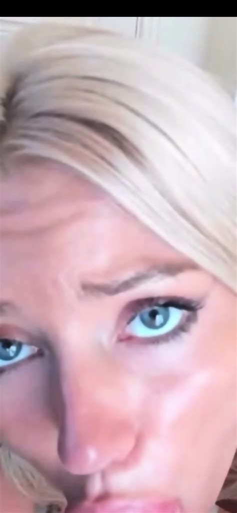 Milf Webcam Dildo Blowjob