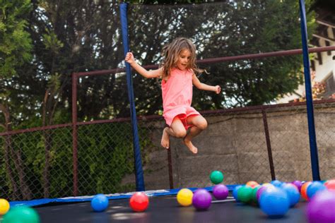 27 Awesome Trampoline Games