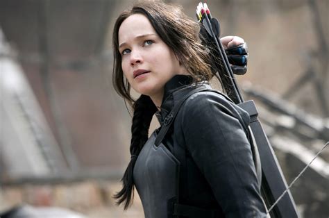 10 momentos en los que amamos a Katniss Everdeen en 'Los Juegos del Hambre' - applauss.com