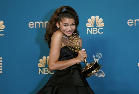 Zendaya Succession And The White Lotus Win Big At 2022 Emmy Awards