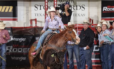 Teenage Breakaway Roper Marybeth Beam Is Best In Fort Worths Wrwc Pro