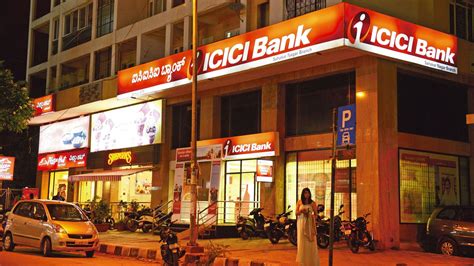 ICICI Bank Introduces EMI Facility For UPI Payments By Scanning QR