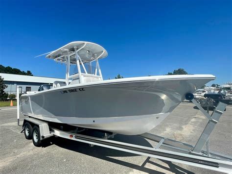 2022 Sea Hunt Ultra 229 Bateaux à Console Centrale à Vendre Yachtworld