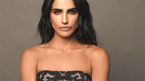 El bikini con el que Bárbara de Regil demuestra su cuerpo muy fitness y enciende las redes MUI