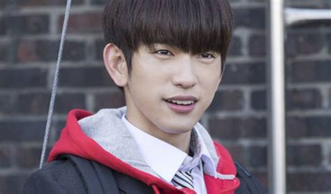 “He Is Psychometric” With GOT7‘s JinYoung Trends On Twitter And Naver ...