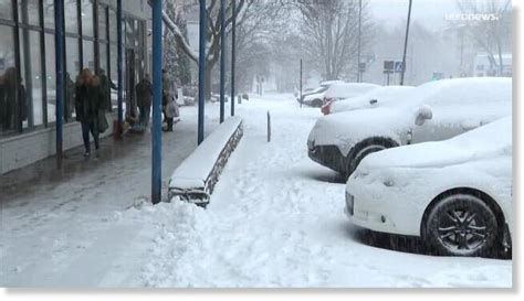 Las Fuertes Nevadas Vuelven A Polonia Y Provocan El Caos En Las