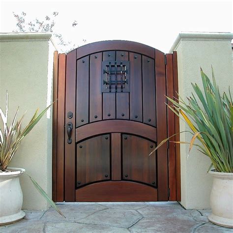 Custom Wood Gates - Garden Passages