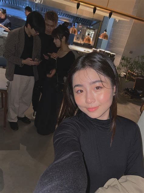 Hot girl Việt được báo Trung Quốc ca ngợi đẹp như nữ thần U một