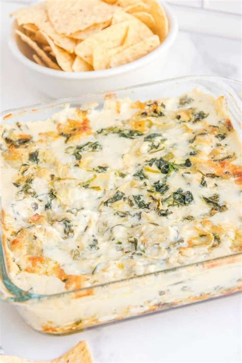 Applebee's Spinach Artichoke Dip - CopyKat Recipes