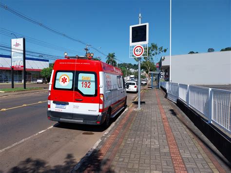 Acidente na Avenida Luiz Antônio Faedo deixa pedestre e condutor de