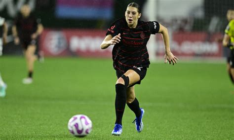 Morgan Weaver may be the most underrated player in the NWSL right now ...