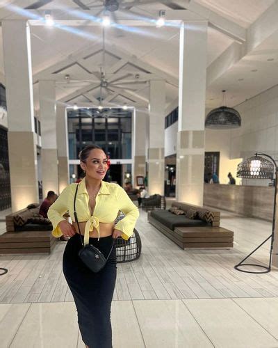 Karina Atavenitia Karinaatavenitia Thatsassymum Nude Fapullo