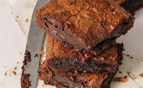 Hayden Quinnʼs Turkish Delight Brownies Recipe Verified By Hayden Quinn