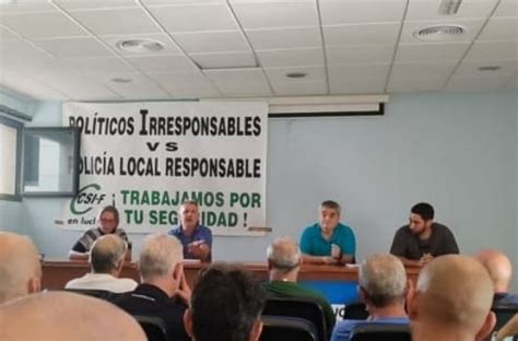 Csif Los Empleados P Blicos Del Ayuntamiento De Guilas Se Encierran