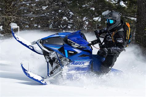 Yamaha Mountain Max Supertrax Online