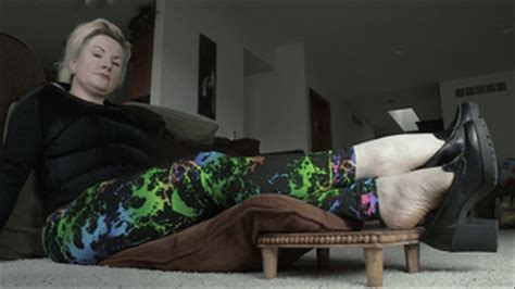 My Dangling Makes You Horny Frankie 1st HFW Clips4sale