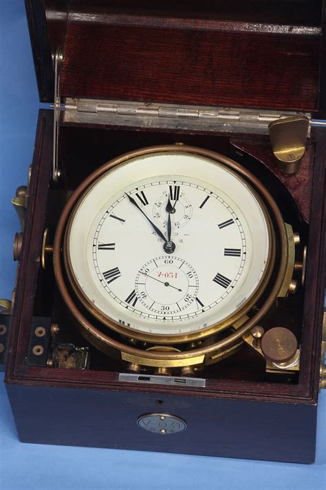 c.1942 Very Rare Japanese 56-Hour Marine Chronometer. - Sundialfarm