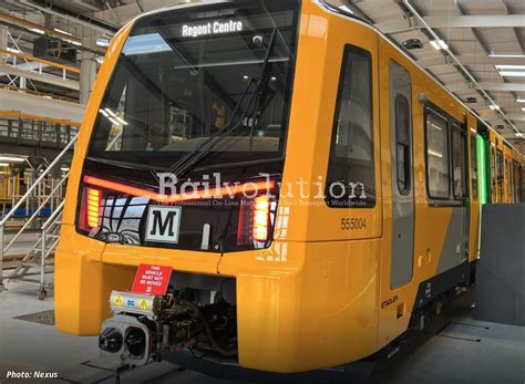 Class 555 Metro trains undergo special crush load testing programme | Railvolution