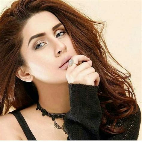 Click From Latest Shoot Of Beautiful Kubra Khan Celebs Pakistani Actress Khan