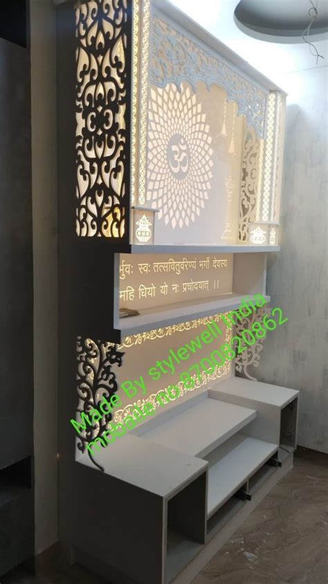 White Glossy Corian Mandir For Religious At Rs Sq Ft In New Delhi