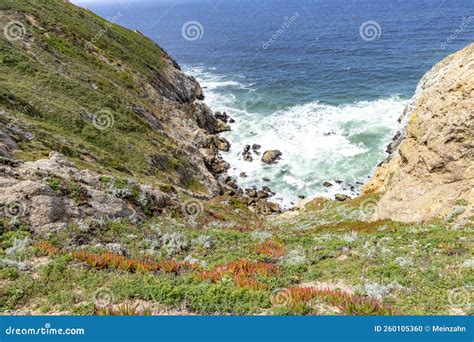 Scenic Coast at Pacifica with View To the Pacific Ocean, California ...