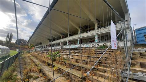 Stadion Klubu Rks Marymont Na Warszawskim Oliborzu Modernizm W