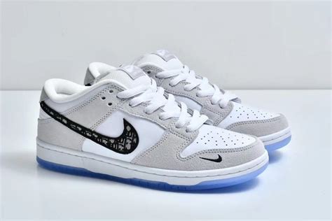 Dior X Nike Sb Dunk Low White Grey