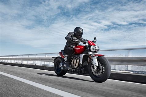 Triumph Rocket 3 R A Moto Com Maior Motor Do Mundo é Lançada No Salão