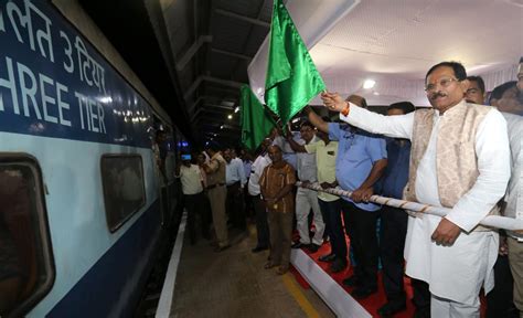 Konkan Railway On Twitter Halt For Train No Mumbai Csmt