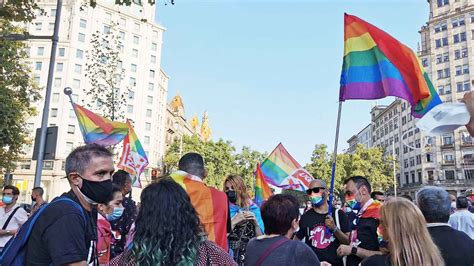 Aumentan Un 26 Las Agresiones Al Colectivo Lgtbi En Cataluña Según El Och