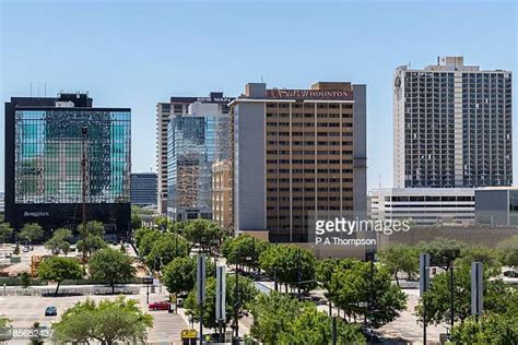 430 Houston Main Building Stock Photos, High-Res Pictures, and Images ...