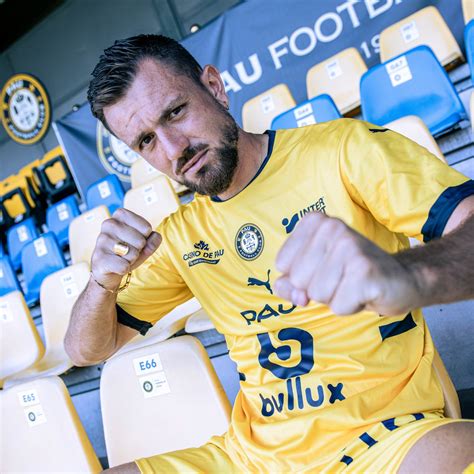 Pau FC 2023-24 Home Kit