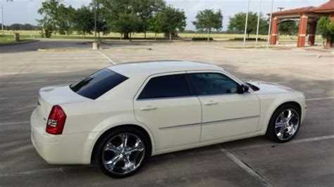 Purchase used 2009 Chrysler 300 LX 22" Custom Chrome Wheels in United ...