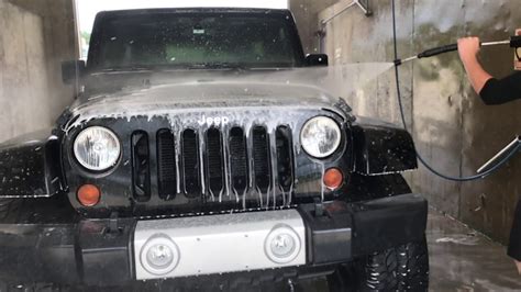 How Youre Supposed To Wash Your Jeep Youtube