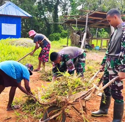 Satgas Pamtas Statis RI PNG Yonif 111 KB Bersama Masyarakat