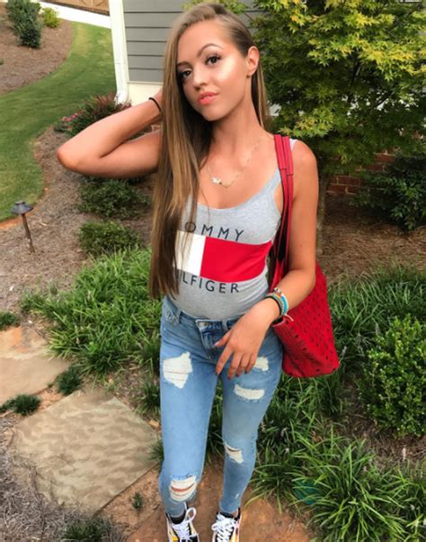 Woah Vicky Sister 08