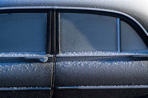 How to Defrost Car Windows Fast (8 Tips) - Off-Roading Pro