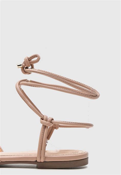 Sapatilha Via Uno Amarração Nude Compre Agora Dafiti Brasil