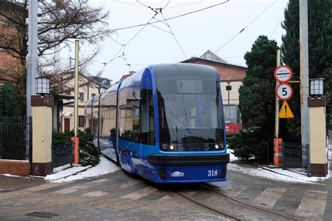 Toruń Komunikacja miejska w sylwestra Nowy Rok i pierwsze dni