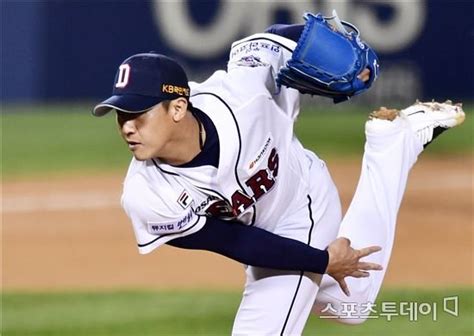 St포토 두산의 세 번째 투수 이용찬 네이트 스포츠